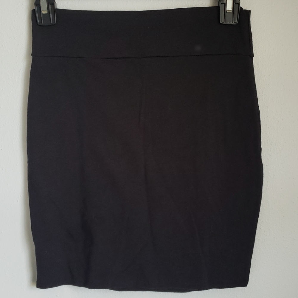 Skirt - Picture 3 of 3